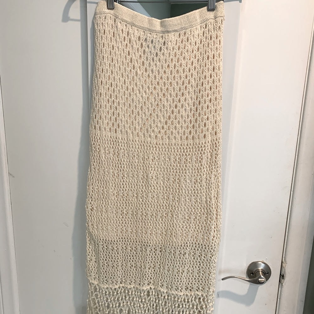 Beautiful crochet skirt ivory